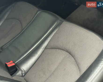 Черный Мерседес Е-Класс, объемом двигателя 1.8 л и пробегом 220 тыс. км за 6750 $, фото 21 на Automoto.ua