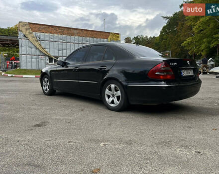 Черный Мерседес Е-Класс, объемом двигателя 2.7 л и пробегом 290 тыс. км за 7000 $, фото 3 на Automoto.ua
