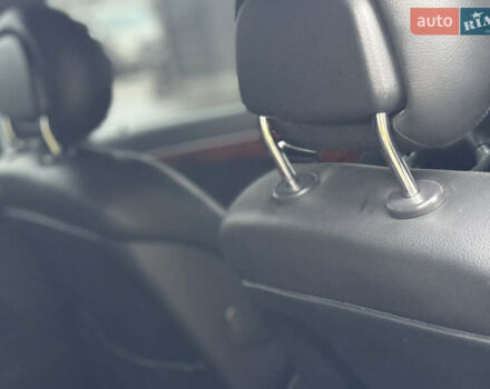 Черный Мерседес Е-Класс, объемом двигателя 1.8 л и пробегом 220 тыс. км за 6750 $, фото 20 на Automoto.ua