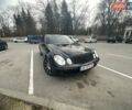 Черный Мерседес Е-Класс, объемом двигателя 3.2 л и пробегом 483 тыс. км за 5500 $, фото 2 на Automoto.ua