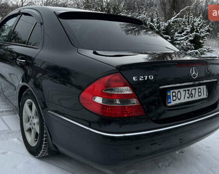 Черный Мерседес Е-Класс, объемом двигателя 2.7 л и пробегом 200 тыс. км за 7750 $, фото 6 на Automoto.ua