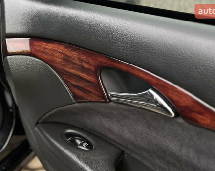 Черный Мерседес Е-Класс, объемом двигателя 2.15 л и пробегом 372 тыс. км за 5900 $, фото 18 на Automoto.ua