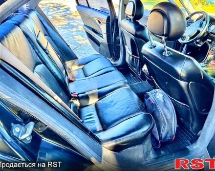 Мерседес Е-Класс 2003 в Арцизе на Automoto.ua Черный Мерседес Е-Класс, объемом двигателя 2.7 л и пробегом 250 тыс. км за 6600 $, фото 10 на Automoto.ua