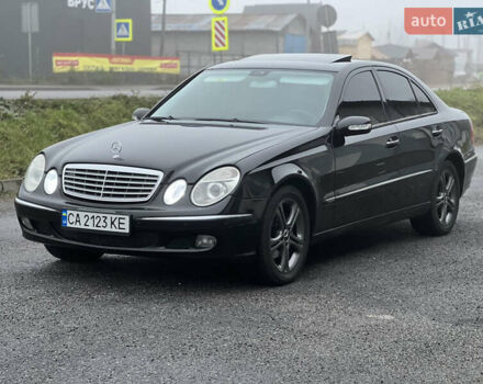 Черный Мерседес Е-Класс, объемом двигателя 2.7 л и пробегом 421 тыс. км за 8500 $, фото 6 на Automoto.ua