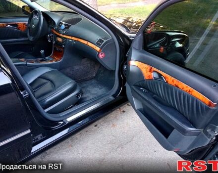 Чорний Мерседес Е-Клас, об'ємом двигуна 2.7 л та пробігом 415 тис. км за 5700 $, фото 5 на Automoto.ua