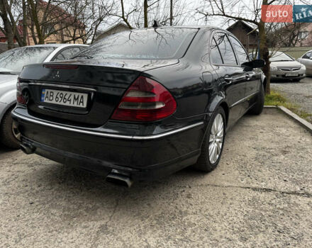 Черный Мерседес Е-Класс, объемом двигателя 3.22 л и пробегом 380 тыс. км за 8999 $, фото 5 на Automoto.ua