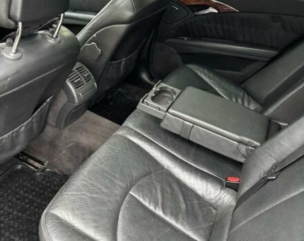 Черный Мерседес Е-Класс, объемом двигателя 2.2 л и пробегом 380 тыс. км за 6200 $, фото 9 на Automoto.ua