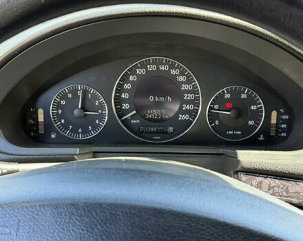 Черный Мерседес Е-Класс, объемом двигателя 2.7 л и пробегом 440 тыс. км за 7000 $, фото 15 на Automoto.ua