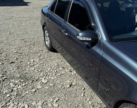 Черный Мерседес Е-Класс, объемом двигателя 2.7 л и пробегом 440 тыс. км за 7000 $, фото 6 на Automoto.ua