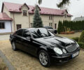 Черный Мерседес Е-Класс, объемом двигателя 2.2 л и пробегом 350 тыс. км за 5499 $, фото 3 на Automoto.ua