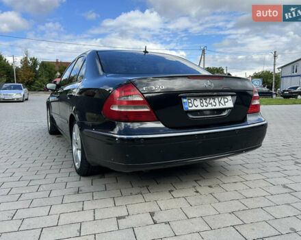 Черный Мерседес Е-Класс, объемом двигателя 3.2 л и пробегом 425 тыс. км за 5299 $, фото 8 на Automoto.ua