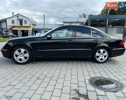 Черный Мерседес Е-Класс, объемом двигателя 3.2 л и пробегом 425 тыс. км за 5299 $, фото 5 на Automoto.ua