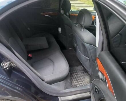 Черный Мерседес Е-Класс, объемом двигателя 2.69 л и пробегом 360 тыс. км за 6700 $, фото 4 на Automoto.ua