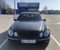 Чорний Мерседес Е-Клас, об'ємом двигуна 3.2 л та пробігом 350 тис. км за 5000 $, фото 1 на Automoto.ua