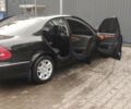 Черный Мерседес Е-Класс, объемом двигателя 2.2 л и пробегом 250 тыс. км за 6000 $, фото 2 на Automoto.ua