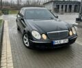 Черный Мерседес Е-Класс, объемом двигателя 2.2 л и пробегом 298 тыс. км за 2650 $, фото 1 на Automoto.ua