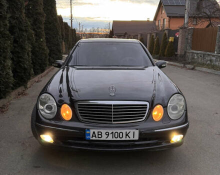Черный Мерседес Е-Класс, объемом двигателя 2.6 л и пробегом 346 тыс. км за 6400 $, фото 3 на Automoto.ua