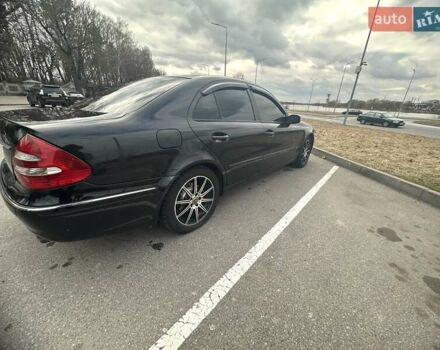 Черный Мерседес Е-Класс, объемом двигателя 3.2 л и пробегом 483 тыс. км за 5500 $, фото 10 на Automoto.ua