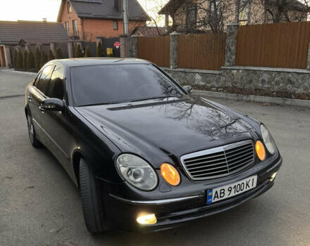 Черный Мерседес Е-Класс, объемом двигателя 2.6 л и пробегом 346 тыс. км за 6400 $, фото 13 на Automoto.ua