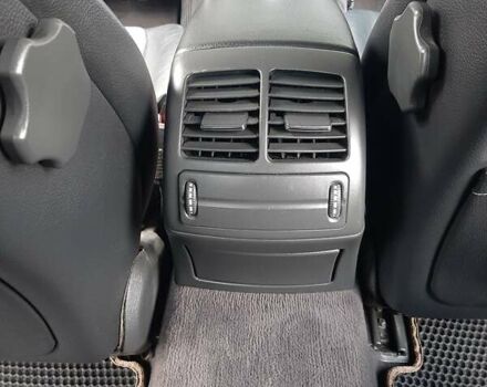 Черный Мерседес Е-Класс, объемом двигателя 1.8 л и пробегом 320 тыс. км за 8500 $, фото 21 на Automoto.ua