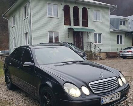 Черный Мерседес Е-Класс, объемом двигателя 2.7 л и пробегом 310 тыс. км за 5500 $, фото 3 на Automoto.ua