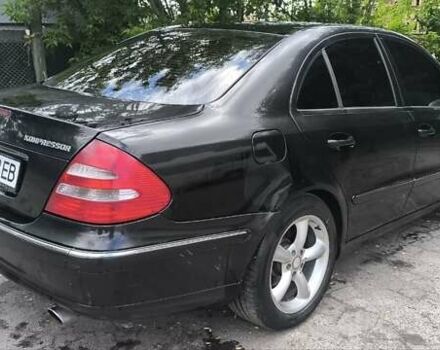 Черный Мерседес Е-Класс, объемом двигателя 1.8 л и пробегом 390 тыс. км за 6500 $, фото 2 на Automoto.ua