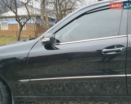 Черный Мерседес Е-Класс, объемом двигателя 2.7 л и пробегом 310 тыс. км за 5500 $, фото 19 на Automoto.ua