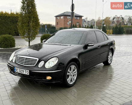 Мерседес Е-Класс 2003 в Городке на Automoto.ua Черный Мерседес Е-Класс, объемом двигателя 2.2 л и пробегом 350 тыс. км за 6999 $, фото 1 на Automoto.ua