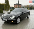 Мерседес Е-Класс 2003 в Городке на Automoto.ua Черный Мерседес Е-Класс, объемом двигателя 2.2 л и пробегом 350 тыс. км за 6999 $, фото 1 на Automoto.ua