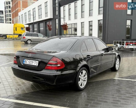 Мерседес Е-Класс 2003 в Городке на Automoto.ua Черный Мерседес Е-Класс, объемом двигателя 2.2 л и пробегом 350 тыс. км за 6999 $, фото 11 на Automoto.ua