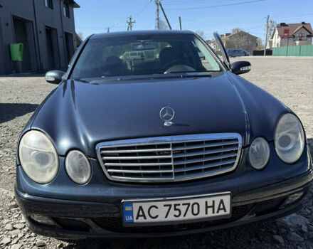 Черный Мерседес Е-Класс, объемом двигателя 2.7 л и пробегом 440 тыс. км за 7000 $, фото 8 на Automoto.ua