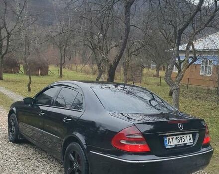 Черный Мерседес Е-Класс, объемом двигателя 2.7 л и пробегом 310 тыс. км за 5500 $, фото 8 на Automoto.ua
