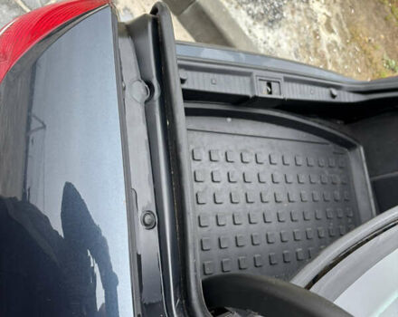 Черный Мерседес Е-Класс, объемом двигателя 3.22 л и пробегом 401 тыс. км за 6600 $, фото 42 на Automoto.ua