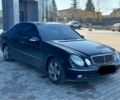Черный Мерседес Е-Класс, объемом двигателя 2.7 л и пробегом 500 тыс. км за 2900 $, фото 1 на Automoto.ua