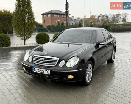 Мерседес Е-Класс 2003 в Городке на Automoto.ua Черный Мерседес Е-Класс, объемом двигателя 2.2 л и пробегом 350 тыс. км за 6999 $, фото 2 на Automoto.ua