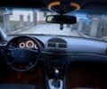 Черный Мерседес Е-Класс, объемом двигателя 3.2 л и пробегом 360 тыс. км за 6800 $, фото 6 на Automoto.ua