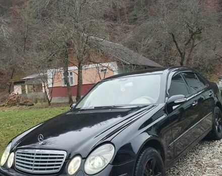 Черный Мерседес Е-Класс, объемом двигателя 2.7 л и пробегом 310 тыс. км за 5500 $, фото 2 на Automoto.ua