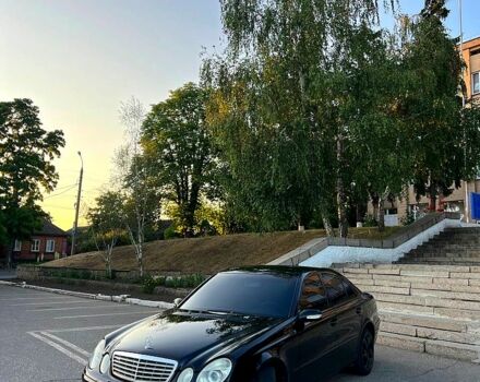 Мерседес Е-Класс 2003 в Первомайск на Automoto.ua Черный Мерседес Е-Класс, объемом двигателя 2.1 л и пробегом 0 тыс. км за 6800 $, фото 1 на Automoto.ua