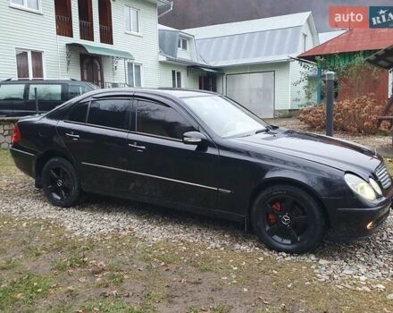 Черный Мерседес Е-Класс, объемом двигателя 2.7 л и пробегом 310 тыс. км за 5500 $, фото 16 на Automoto.ua