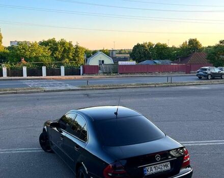 Черный Мерседес Е-Класс, объемом двигателя 2.1 л и пробегом 0 тыс. км за 6800 $, фото 4 на Automoto.ua