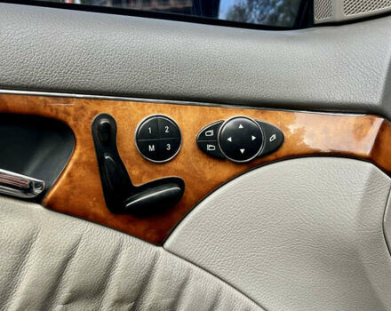 Черный Мерседес Е-Класс, объемом двигателя 2.7 л и пробегом 290 тыс. км за 7000 $, фото 9 на Automoto.ua