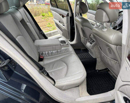 Черный Мерседес Е-Класс, объемом двигателя 3.22 л и пробегом 401 тыс. км за 6600 $, фото 38 на Automoto.ua