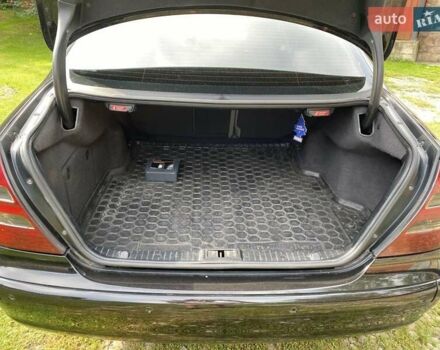 Чорний Мерседес Е-Клас, об'ємом двигуна 2.15 л та пробігом 307 тис. км за 7499 $, фото 3 на Automoto.ua