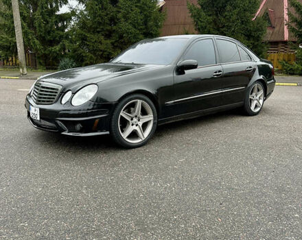 Черный Мерседес Е-Класс, объемом двигателя 3.2 л и пробегом 460 тыс. км за 7900 $, фото 7 на Automoto.ua
