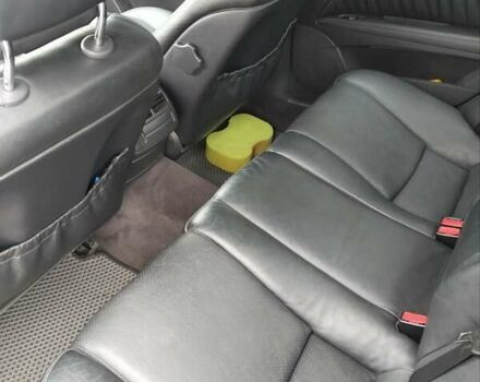 Черный Мерседес Е-Класс, объемом двигателя 1.8 л и пробегом 40 тыс. км за 5700 $, фото 4 на Automoto.ua