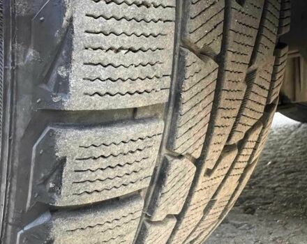 Черный Мерседес Е-Класс, объемом двигателя 2.7 л и пробегом 357 тыс. км за 8000 $, фото 10 на Automoto.ua