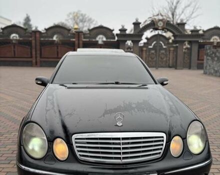 Черный Мерседес Е-Класс, объемом двигателя 2.2 л и пробегом 380 тыс. км за 6200 $, фото 1 на Automoto.ua