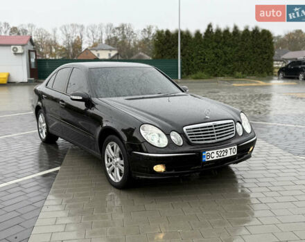 Мерседес Е-Класс 2003 в Городке на Automoto.ua Черный Мерседес Е-Класс, объемом двигателя 2.2 л и пробегом 350 тыс. км за 6999 $, фото 5 на Automoto.ua