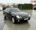 Мерседес Е-Класс 2003 в Городке на Automoto.ua Черный Мерседес Е-Класс, объемом двигателя 2.2 л и пробегом 350 тыс. км за 6999 $, фото 5 на Automoto.ua