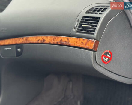 Черный Мерседес Е-Класс, объемом двигателя 1.8 л и пробегом 220 тыс. км за 6750 $, фото 23 на Automoto.ua